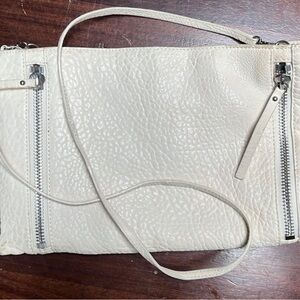 White leather envelope bag by Vince Camuto